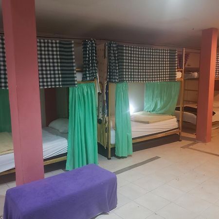 Hostel Lucky Dorm Phi Phi Don Exteriér fotografie
