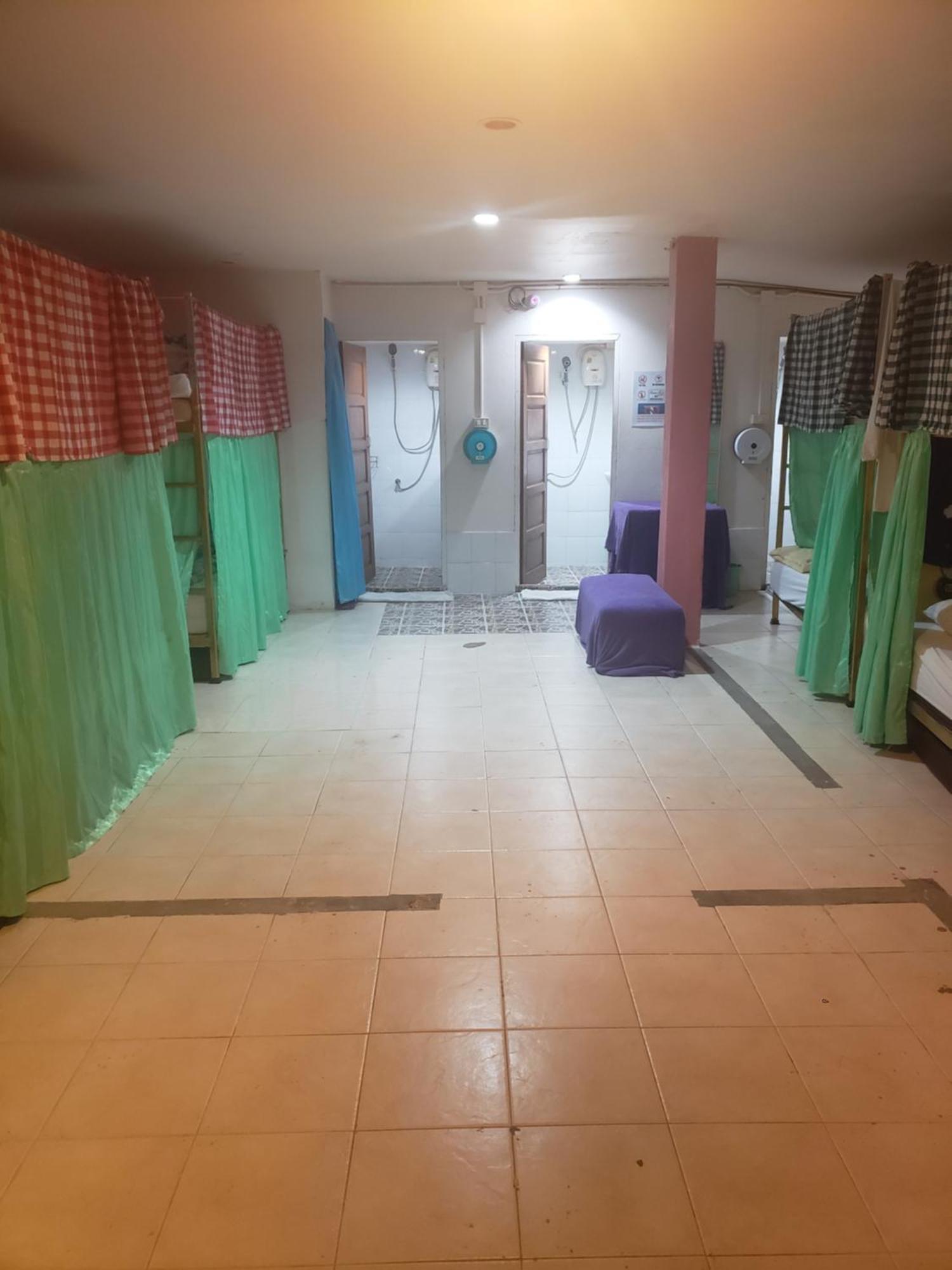 Hostel Lucky Dorm Phi Phi Don Exteriér fotografie